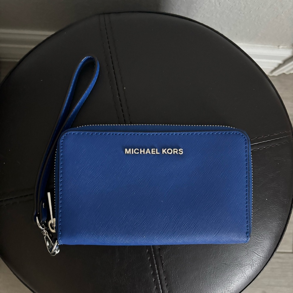 Michael Kors Blue Wristlet Wallet